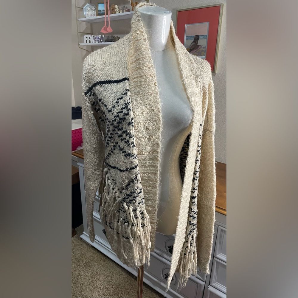 Salt water LUX/Anthro Cozy Knit Sweater with Fringe/boho